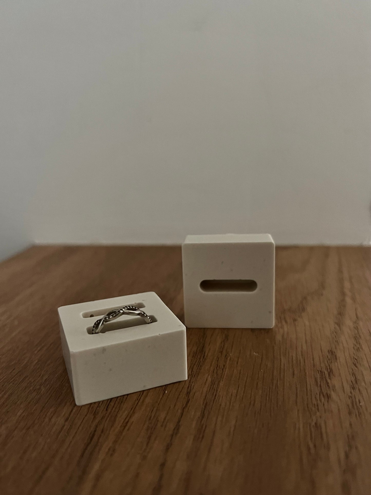 MINI ÉCRIN À BAGUE - MINIMAL CARRÉ